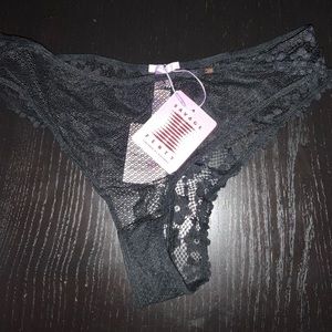Savage X Fenty Lingerie lace black panties
